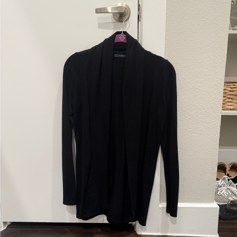 Cyrus Classic Black Women's Cardigan